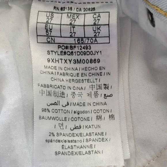 Guess Light Wash Destroyed Cuffed Denim Shorts - Picture 15 of 16